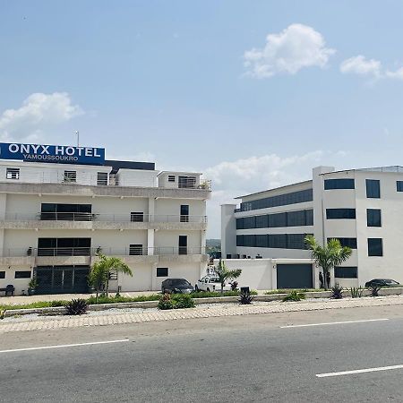 Onyx Hotel Yamoussoukro Eksteriør bilde