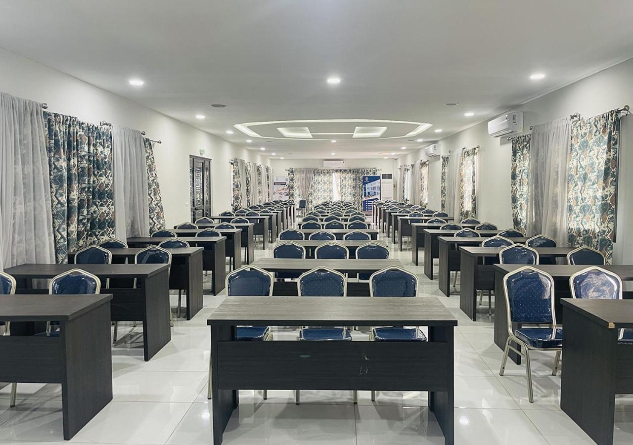 Onyx Hotel Yamoussoukro Eksteriør bilde